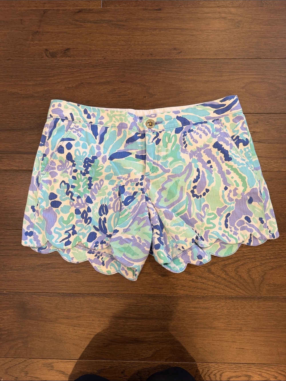 Lilly Pulitzer Buttercup Scalloped Hem Shorts - Lilac Nice Ink Print Size 6 C52A